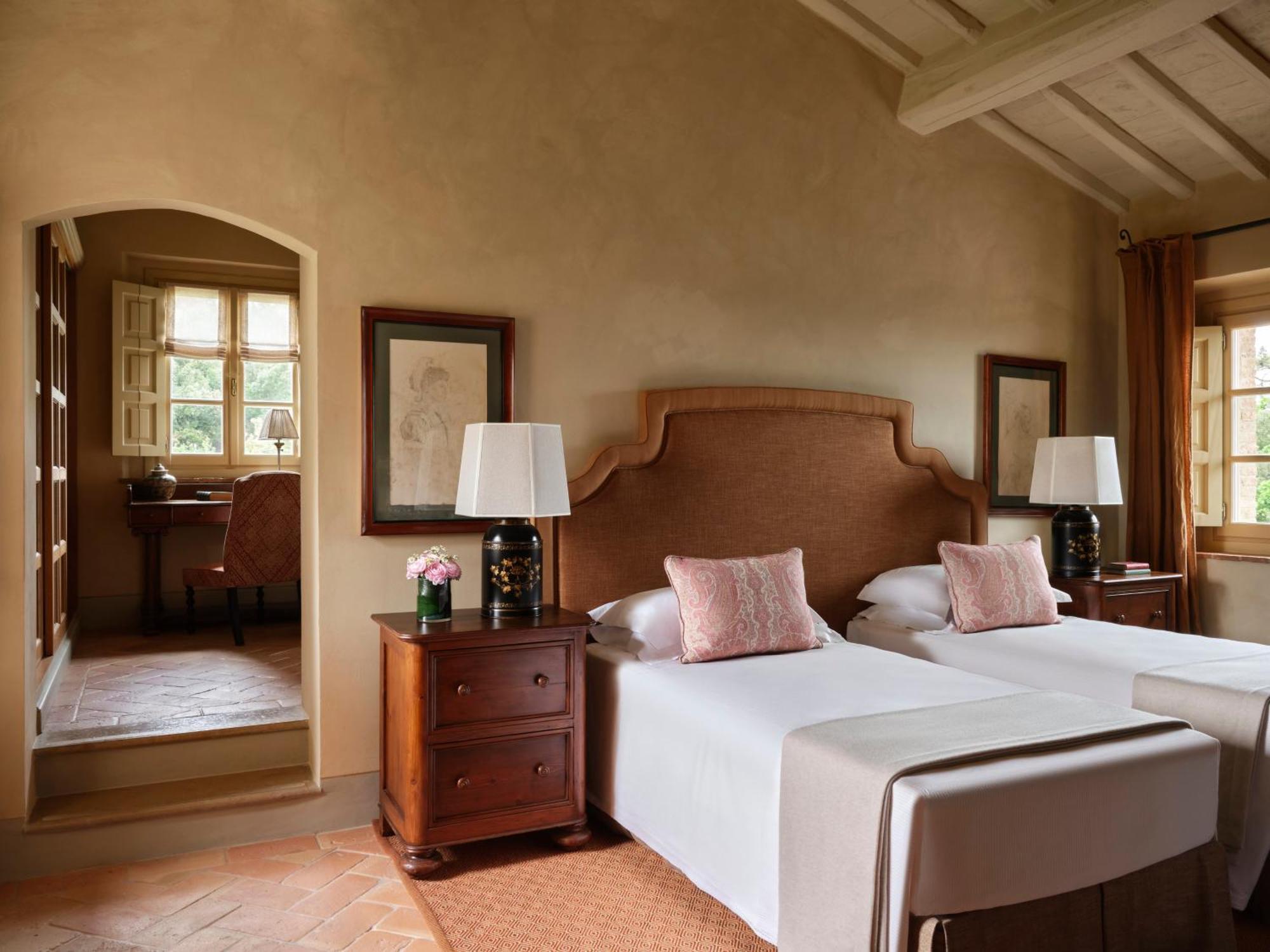 Rosewood Castiglion Del Bosco Hotel Montalcino Exterior foto