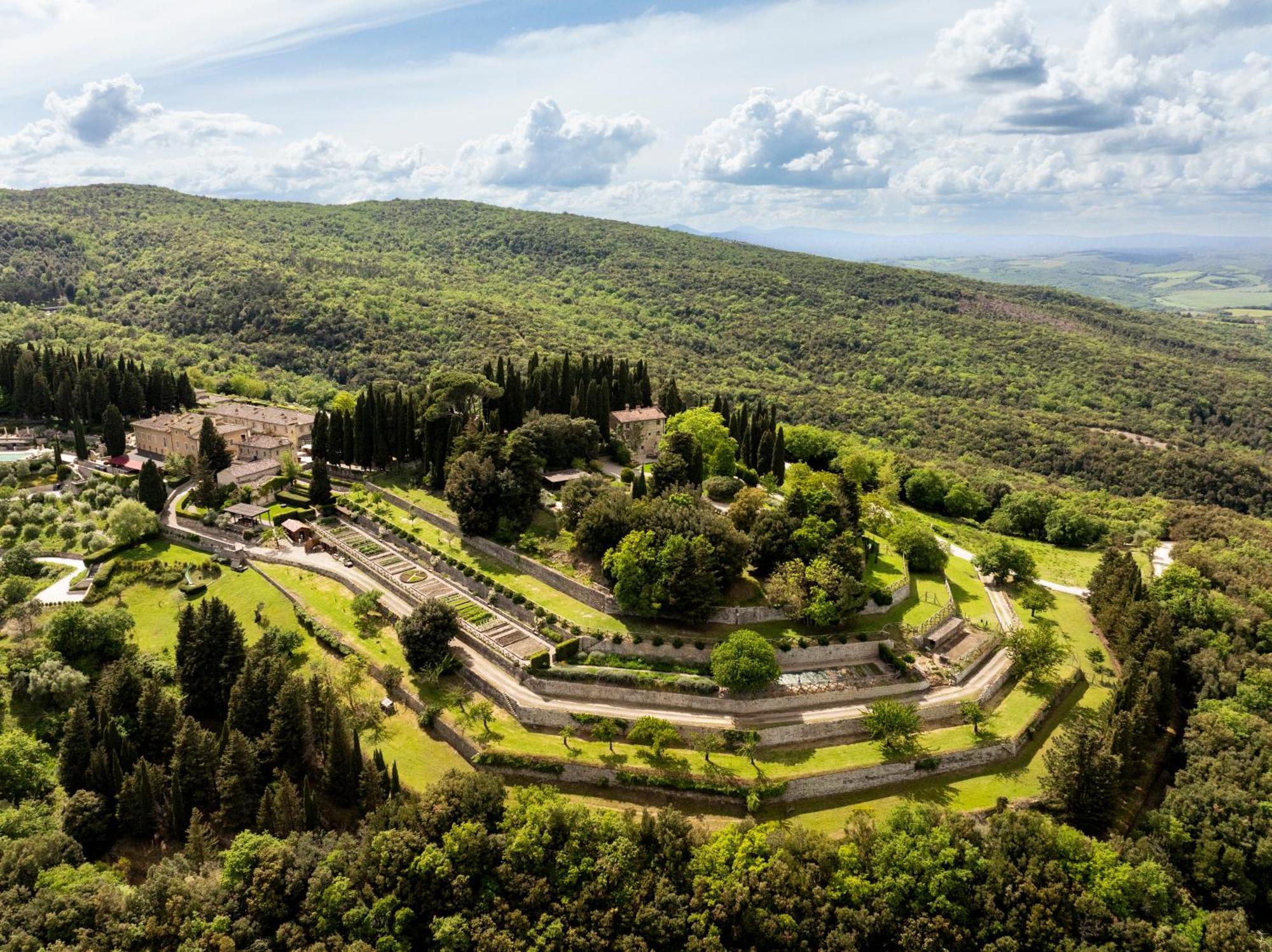Rosewood Castiglion Del Bosco Hotel Montalcino Exterior foto